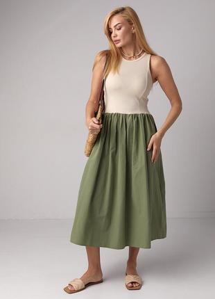 Комбинированное платье миди с пышной юбкой