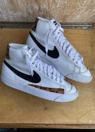 Кроссовки nike blazer mid 77/nike sb vans dickies huf thrasher adidas new balance