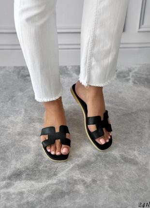 Женские черные шлепанцы hermes