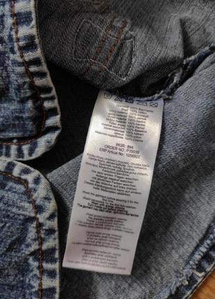 Джинсовий сарафан з нашивками плаття з деніму з кишенями