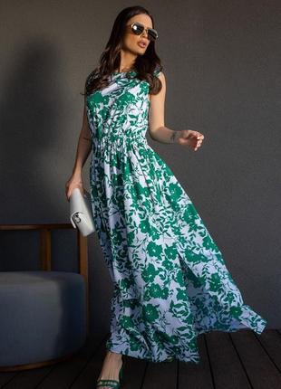 Бело-зеленое цветочное длинное платье без рукавов