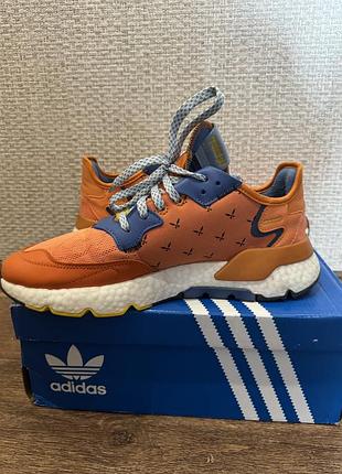 Кроссовки adidas 2