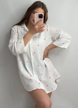 Муслиновая ночная рубашка с рукавом ночнушка белая в розовые сердечки