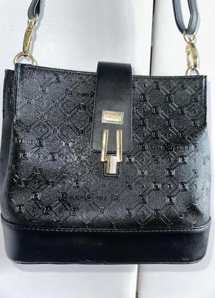 Чорна стильна сумка від silver&polo