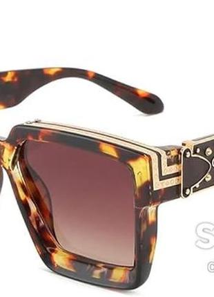 Розкішні дизайнерські квадратні сонцезахисні окуляри