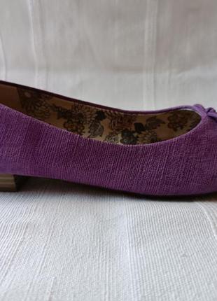 Туфлі мокасини лодочки clarks натур.шкіра р.6,5 /404 фото