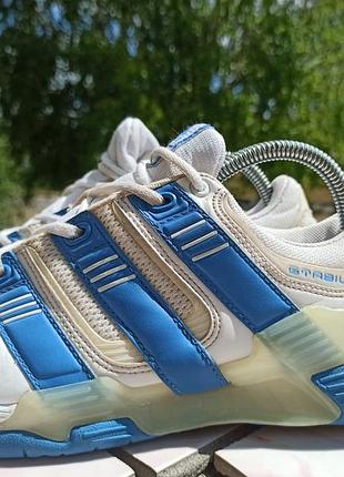 Кроссовки adidas