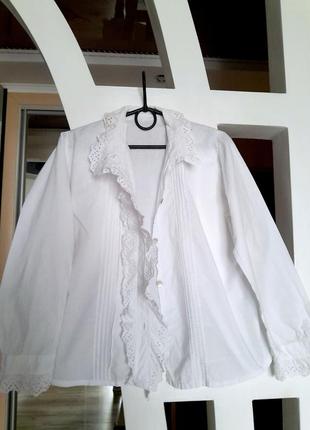 Рубашка белая с воротничком zara, трендовая рубашка с кружевом zara