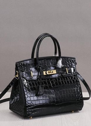 Женская кожаная черная лаковая сумка3 фото