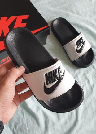 Nike slides black white