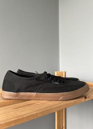 Кеды слипоны vans черные