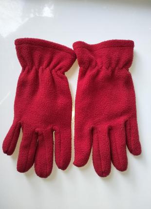 Красные перчатки варежки