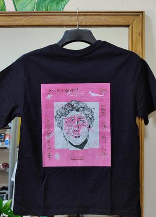 Футболка с принтом
