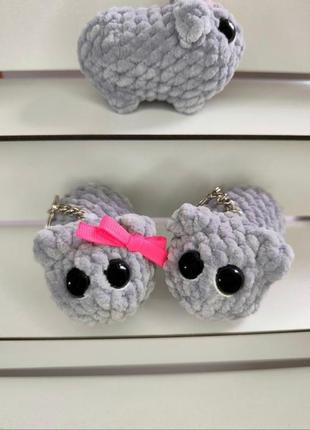 В'язаний брелок - мем сумний хом'як