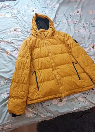 Мужской пуховик.