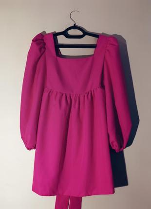 Сукня рожева
