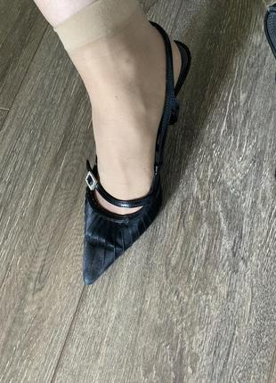 Graceland 38рр 25 см устілка ідеальні вечірні текстильні атлас туфлі босоніжки мюлі...