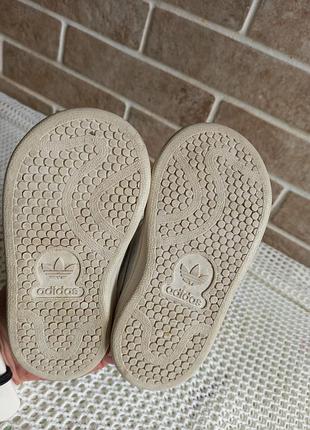 Кроссовки adidas 20р 9