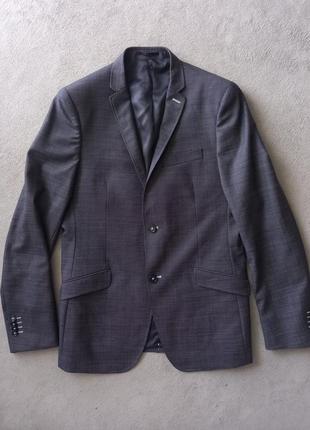 Брендовый пиджакwe.
