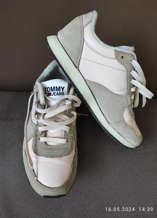 Tommy hilfiger кросівки