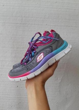 Кроссовки для девочки skechers 39