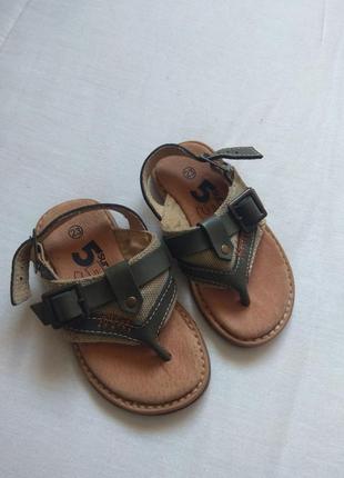 Босоножки сандалии на мальчика