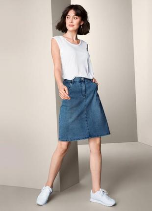 Высококачественная джинсовая юбка-миди с карманами 44-46р наш tcm tchibo нижняя