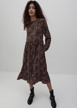 Трендовое платье в леопардовый принт