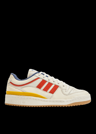 Adidas forum low woodwood 3