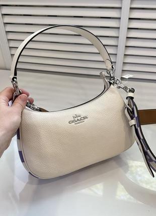 Белая сумка teri shoulder white coach