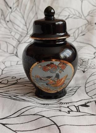 Вінтажна фарфорова вазочка японія