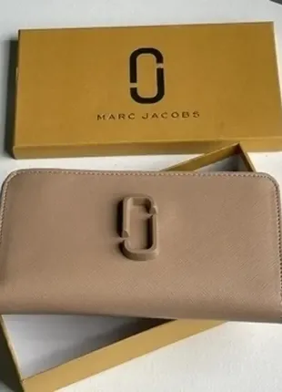 🔥 marc jacobs zippy wallet beige
