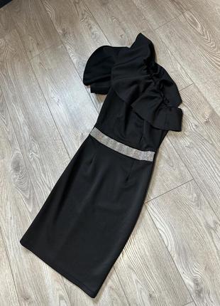 Сукня чорна на одне плече з камінням