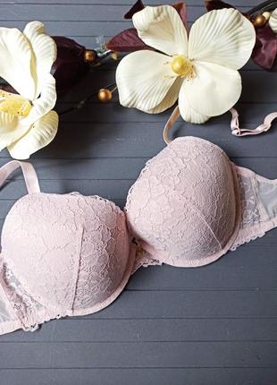 Красивый пудровый кружевной бюстгальтер с пуш-ап 75dd