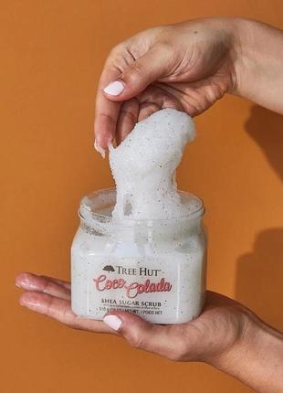 Скраб для тіла tree hut coco colada sugar scrub 510 g