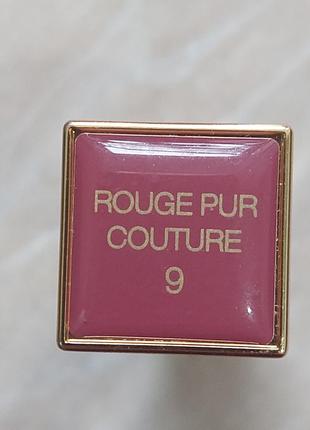 Помада для губ yves saint laurent ysl rouge pur couture #9. без коробки. сделано затемнение.
