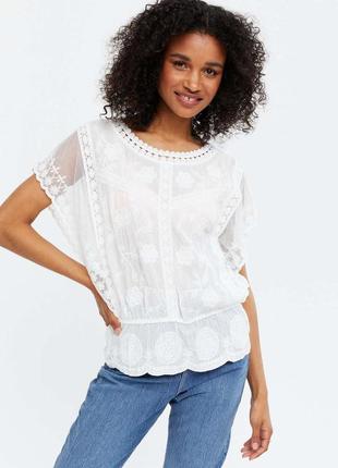 Трендовая натуральная белая блуза / лёгкая белоснежная блузка жатая ткань