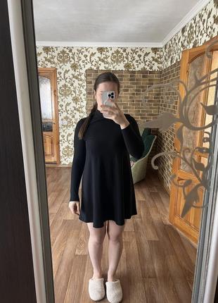 Черное платье короткое