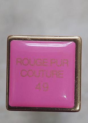 Помада для губ yves saint laurent ysl rouge pur couture #49. без коробки. зроблено затест.