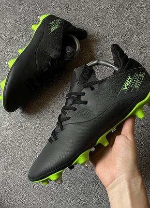 Бутсы футбольные kipsta decathlon как новые 42 41 размер черные как новые обувь для футбола кроссы кеды шипованные