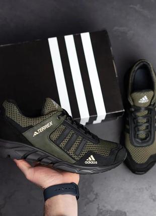 Чоловічі кросівки літні сітка adidas terrex  green хакі2 фото