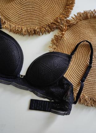 Черный бюстгальтер intimissimi черный бюстгальтер без косточек бюстгальтер intimissimi...
