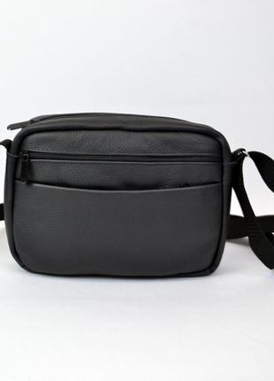 Стильна чоловіча сумка-месенджер із натуральної шкіри флотар, чорного кольору, чоловічі сумки через плече