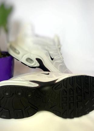 Nike tn white 4