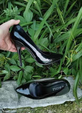 Туфлі, лодочки, стріпи 43р, 44р