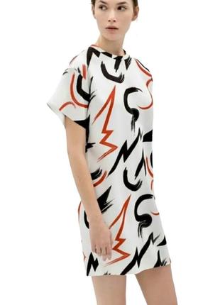 Цікаве плаття zara special-t w&b collection abstract oversized  dress