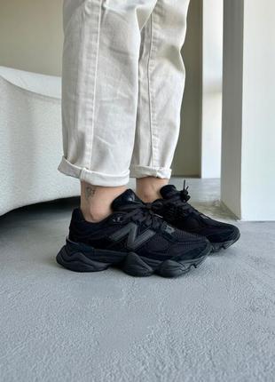 Жіночі кросівки new balance 9060 black нью беланс чорного кольору