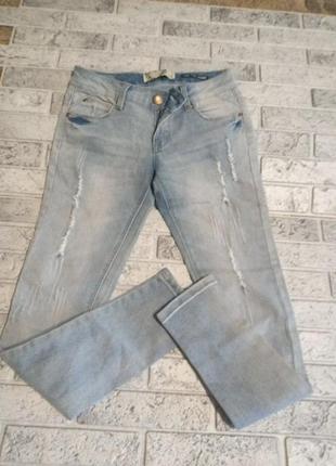 Распродажа джинсы полностью как новые оказались малы в поясе 36 см бедра 44 см длина 91 см