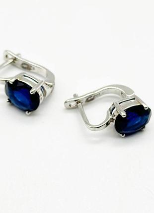 Серебряные серьги с фианитами