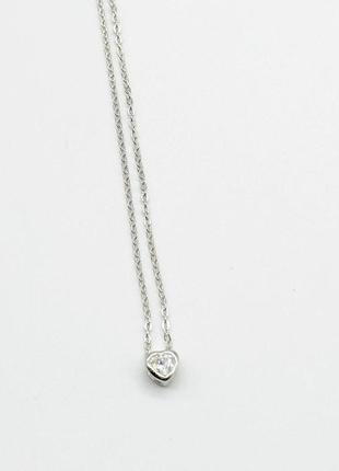 Серебряное колье со вставкой swarovski zirconia